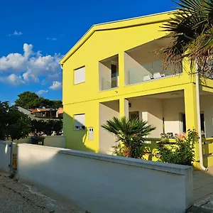 Apartament Mala Smokva Prezida, Vir